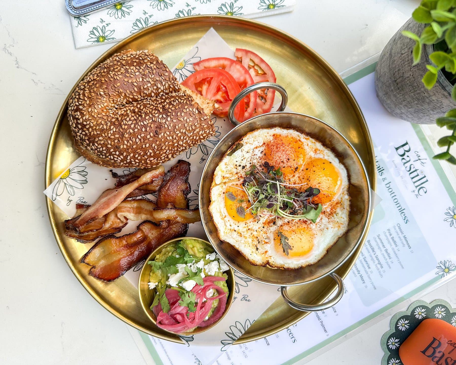 Best brunch in Miami - Cafe Bastille